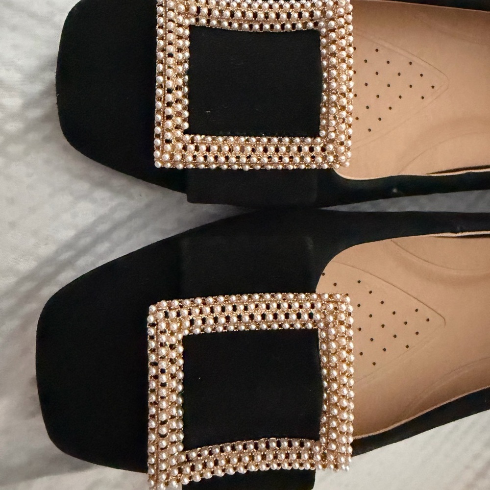 Alex Marie Elegant Black Flats with Pearl Accent